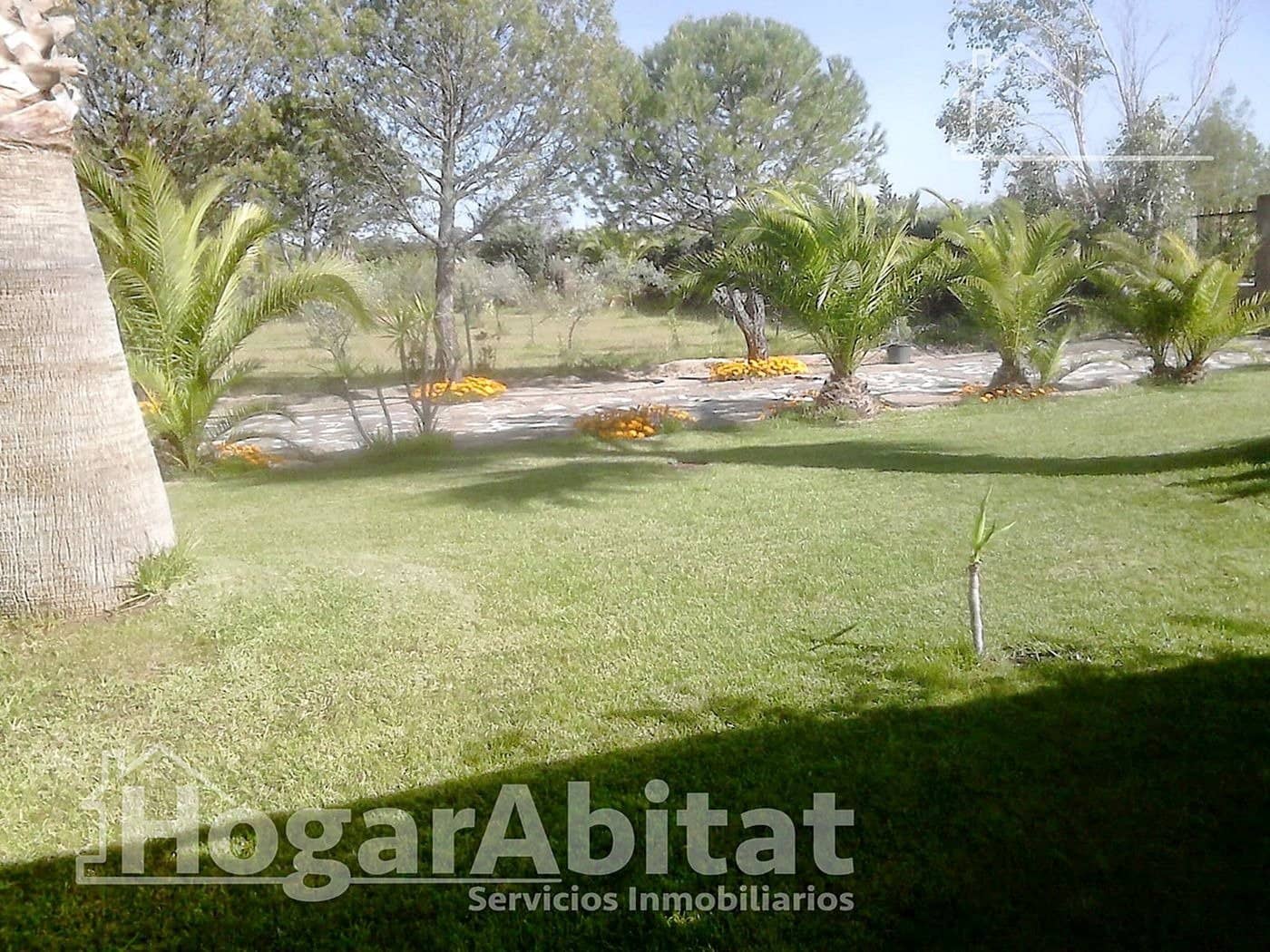 4 quarto Moradia para venda em Badajoz cidade com piscina garagem - 202 000 € (Ref: 9465802)