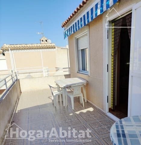 4 camera da letto Villetta a Schiera in vendita in Torrevieja con piscina - 149.000 € (Rif: 9465808)