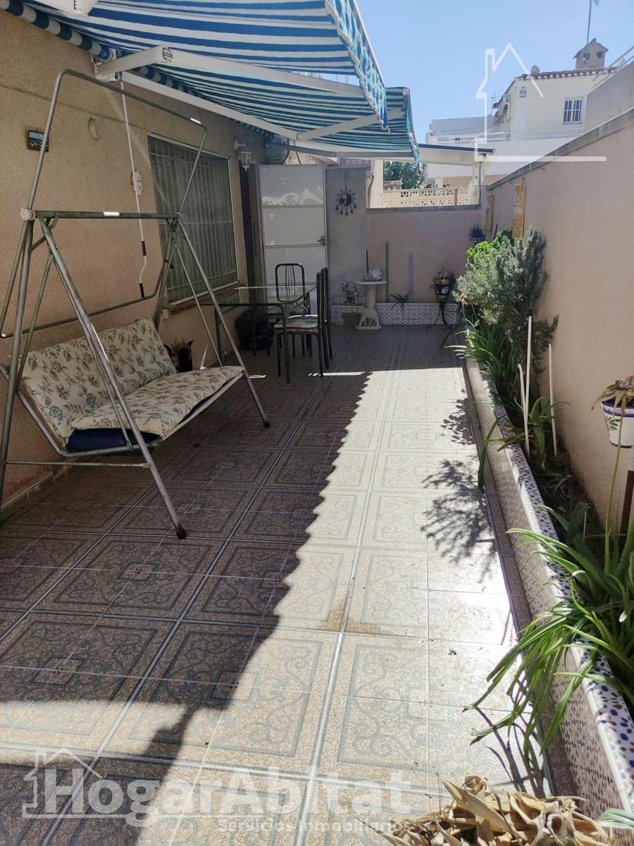 4 camera da letto Villetta a Schiera in vendita in Torrevieja con piscina - 149.000 € (Rif: 9465808)