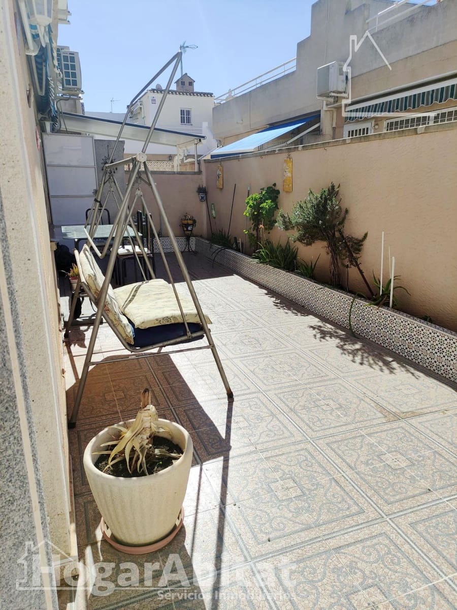 4 camera da letto Villetta a Schiera in vendita in Torrevieja con piscina - 149.000 € (Rif: 9465808)