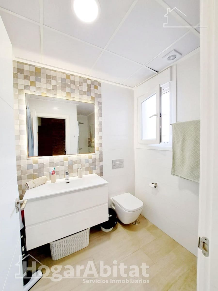 Chalet de 3 habitaciones en Pilar de la Horadada en venta con piscina garaje - 439.000 € (Ref: 9465809)