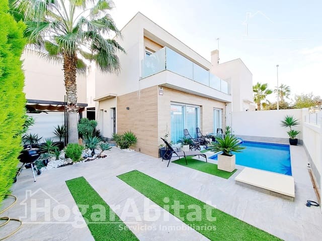 Chalet de 3 habitaciones en Pilar de la Horadada en venta con piscina garaje - 439.000 € (Ref: 9465809)