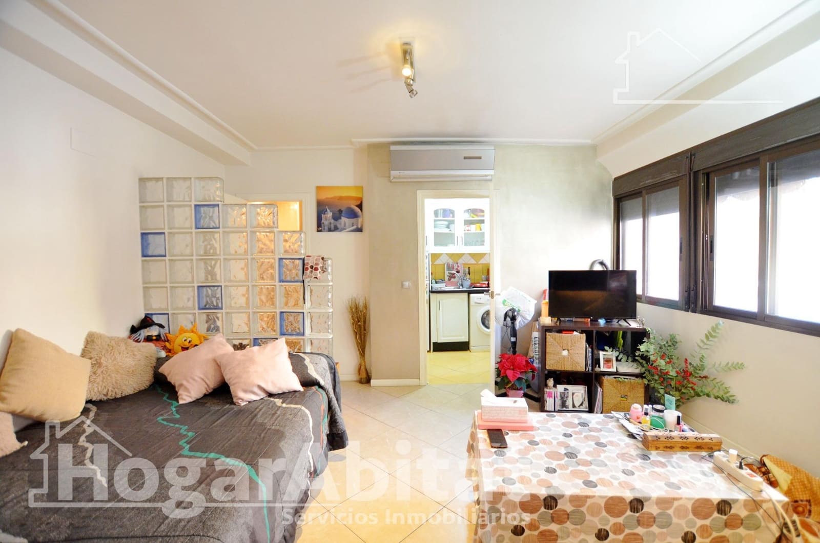 Lejlighed til salg i Alicante by - € 130.000 (Ref: 9465811)