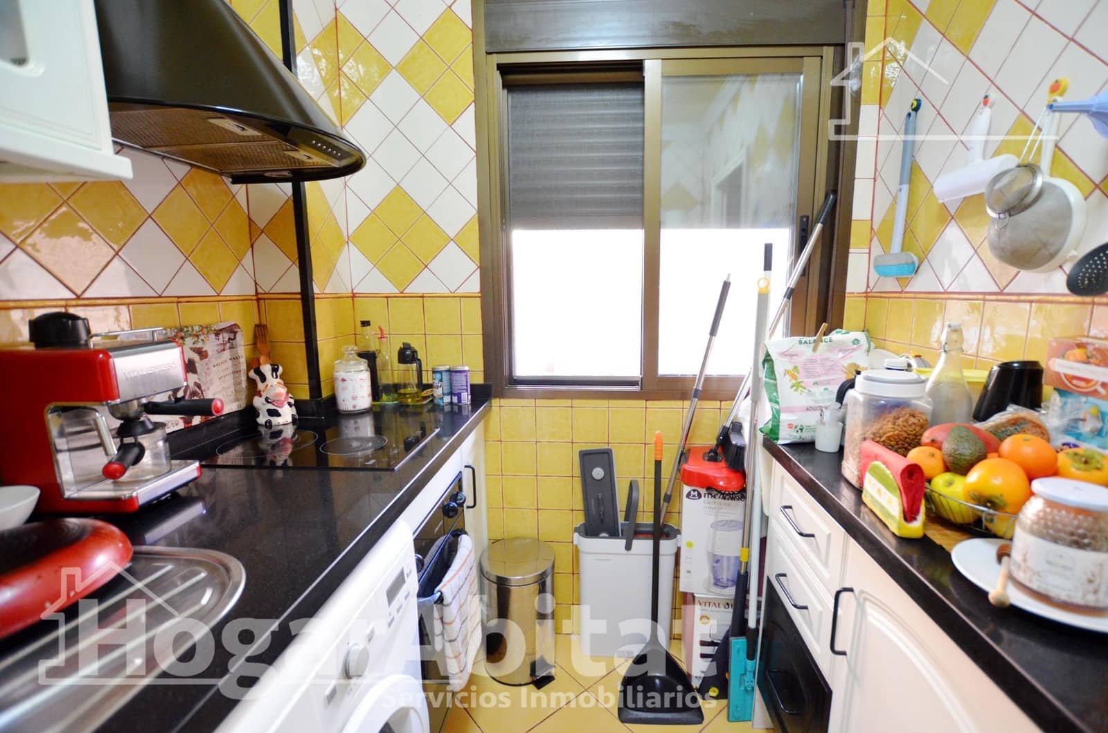 Lejlighed til salg i Alicante by - € 130.000 (Ref: 9465811)