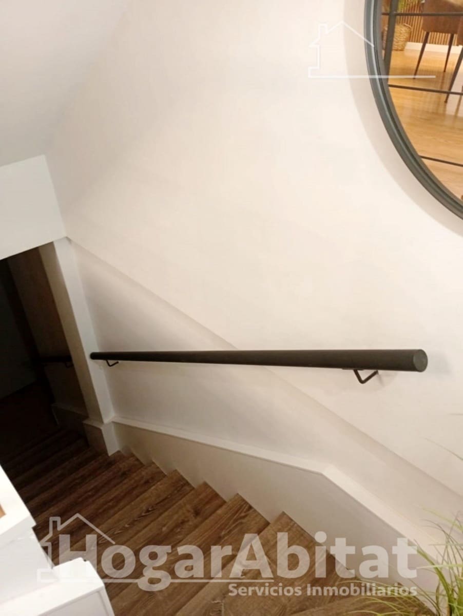 4 bedroom Terraced Villa for sale in Onda with garage - € 230,000 (Ref: 9465814)