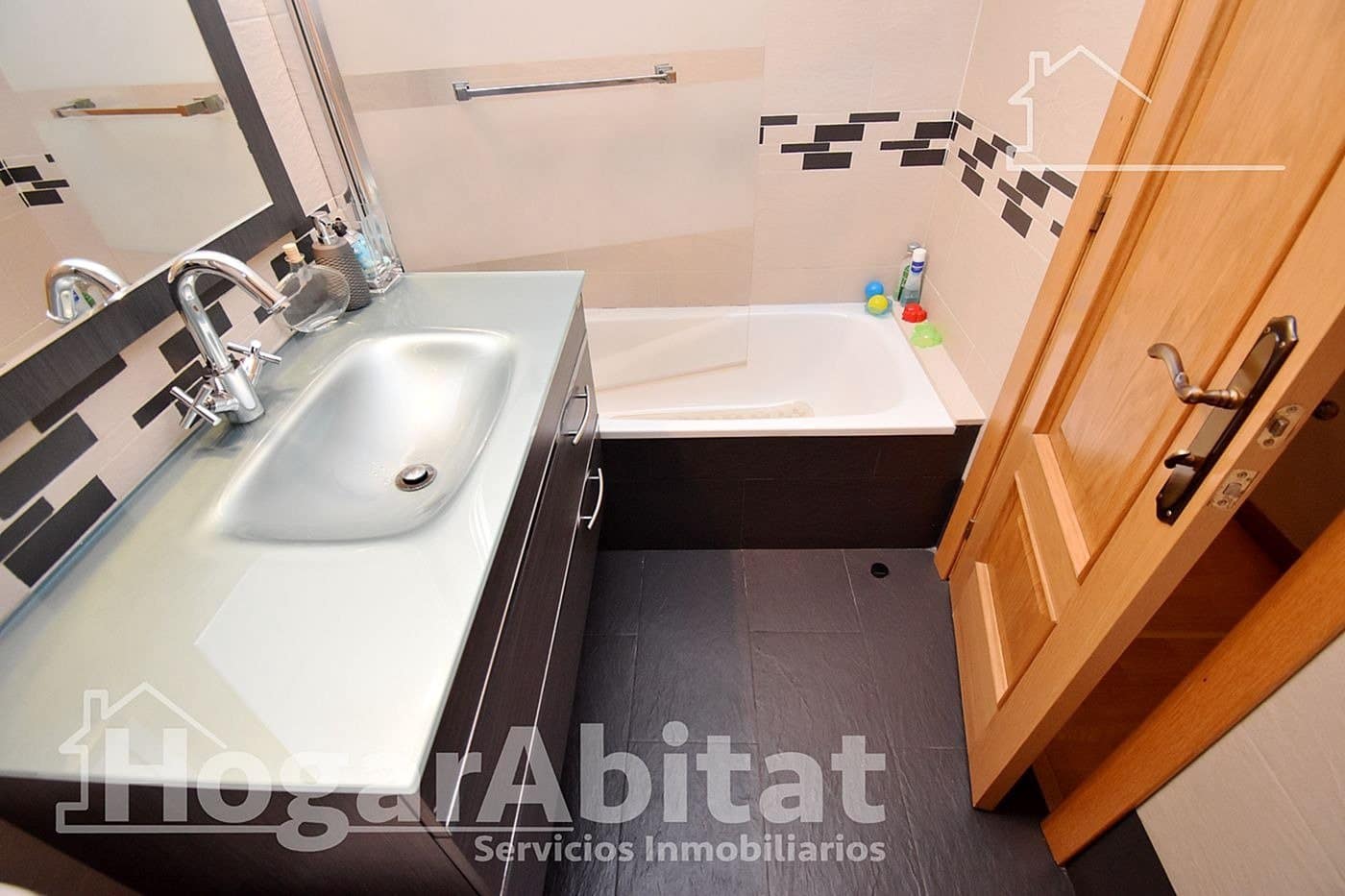 3 sypialnia Mieszkanie na sprzedaż w Castello de la Plana - 180 000 € (Ref: 9465817)