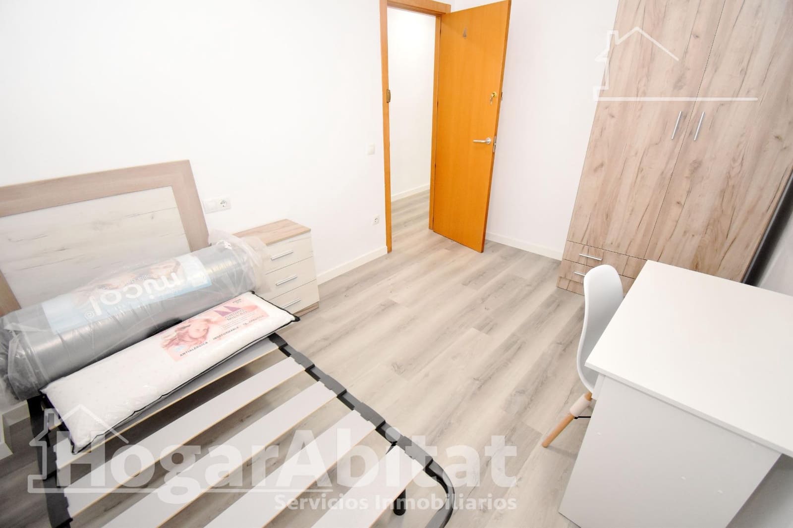 4 Zimmer Wohnung zu verkaufen in Castello de la Plana mit Garage - 220.000 € (Ref: 9465820)