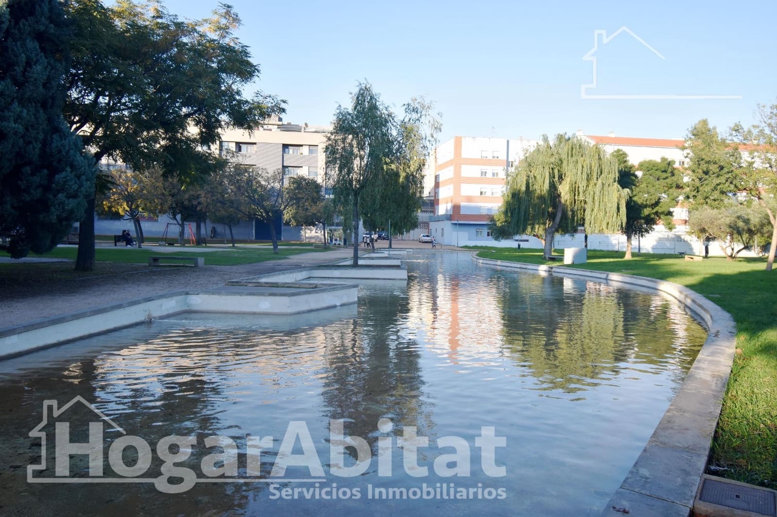 4 Zimmer Wohnung zu verkaufen in Castello de la Plana mit Garage - 220.000 € (Ref: 9465820)