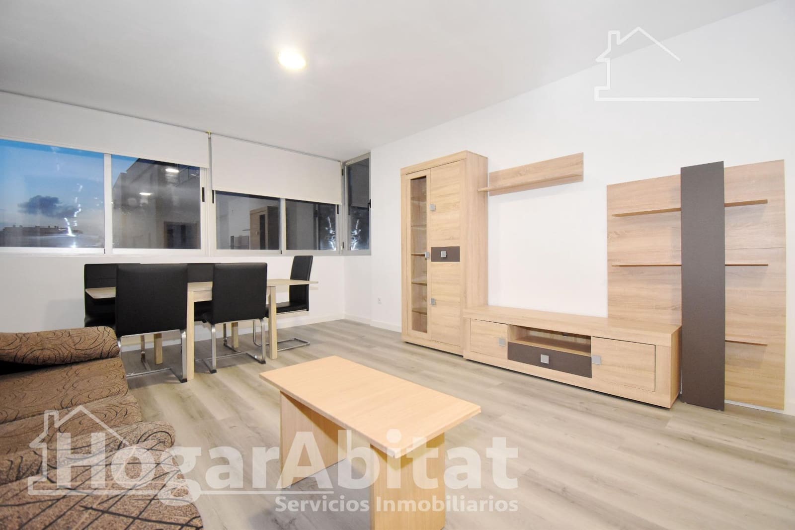 4 bedroom Flat for sale in Castello de la Plana with garage - € 215,000 (Ref: 9465821)