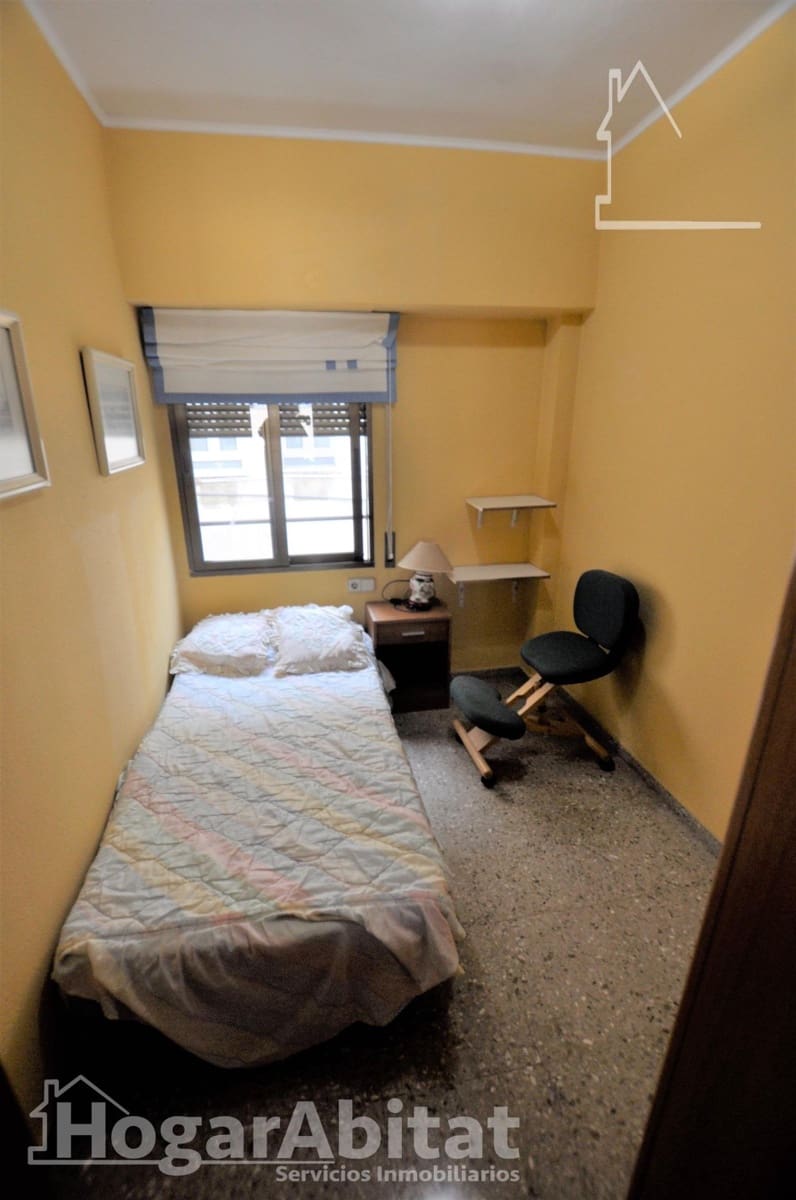 Piso de 3 habitaciones en València ciudad en venta con garaje - 280.000 € (Ref: 9465822)