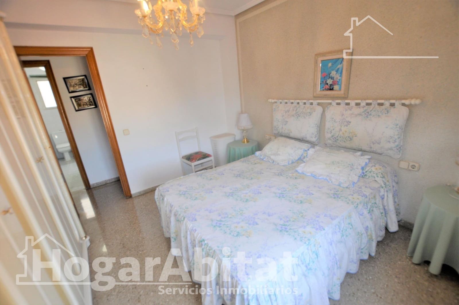 Piso de 3 habitaciones en València ciudad en venta con garaje - 280.000 € (Ref: 9465822)