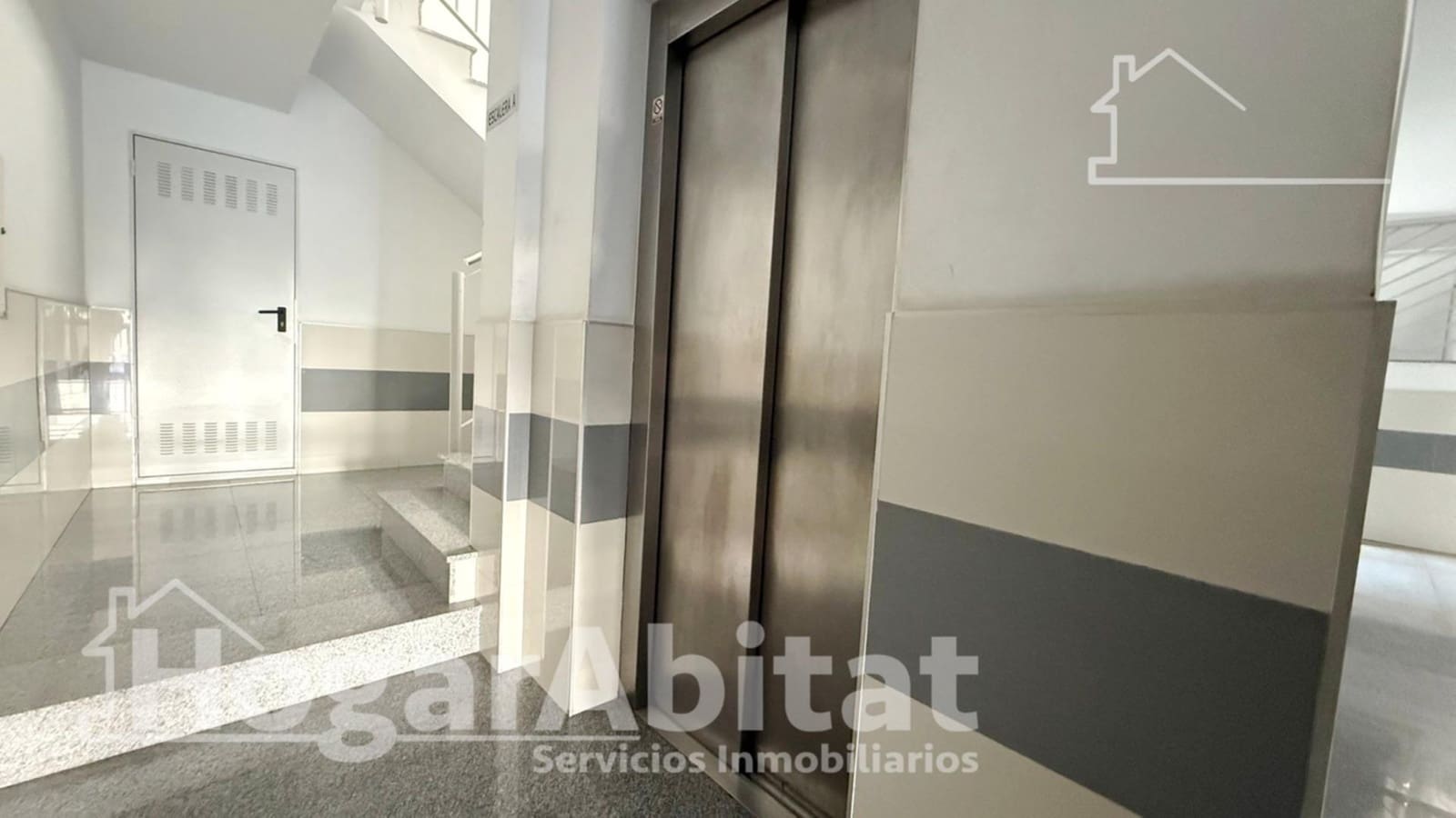 Piso de 3 habitaciones en Palmera en venta con garaje - 145.000 € (Ref: 9465824)