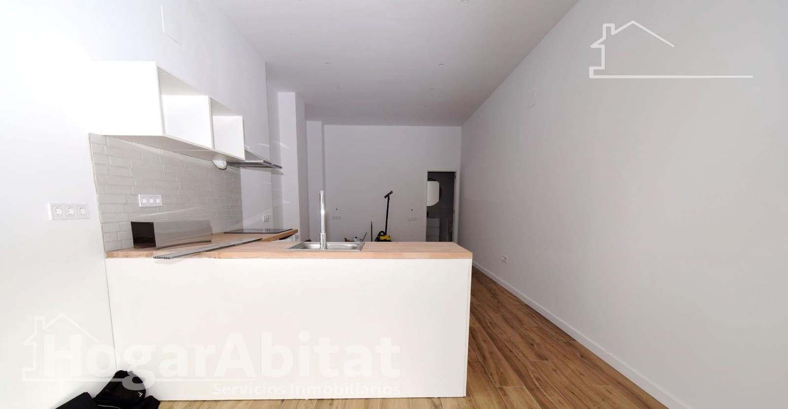 1 bedroom Flat for sale in Valencia city - € 185,000 (Ref: 9465827)