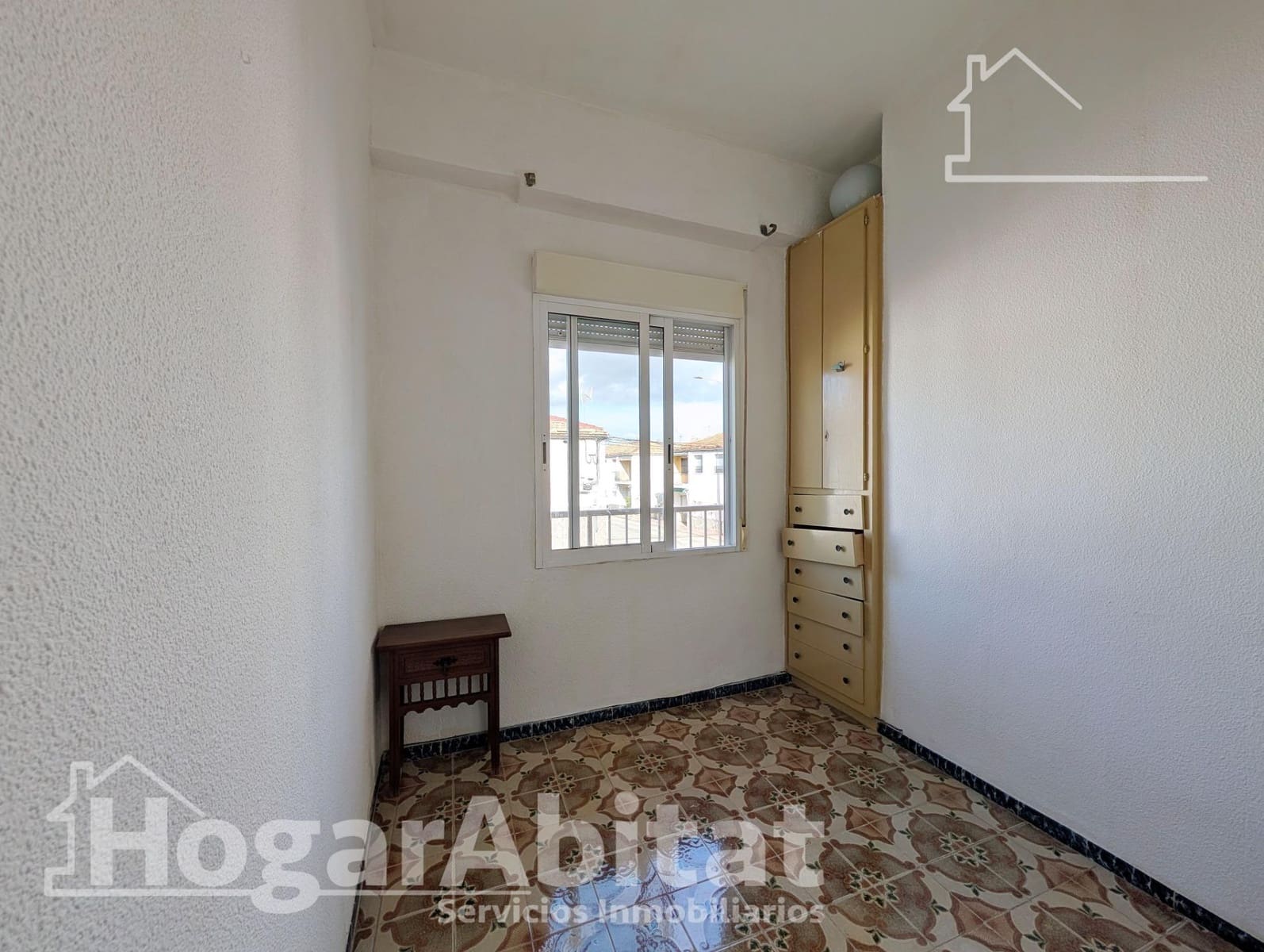 3 bedroom Flat for sale in Santa Pola - € 139,000 (Ref: 9465828)