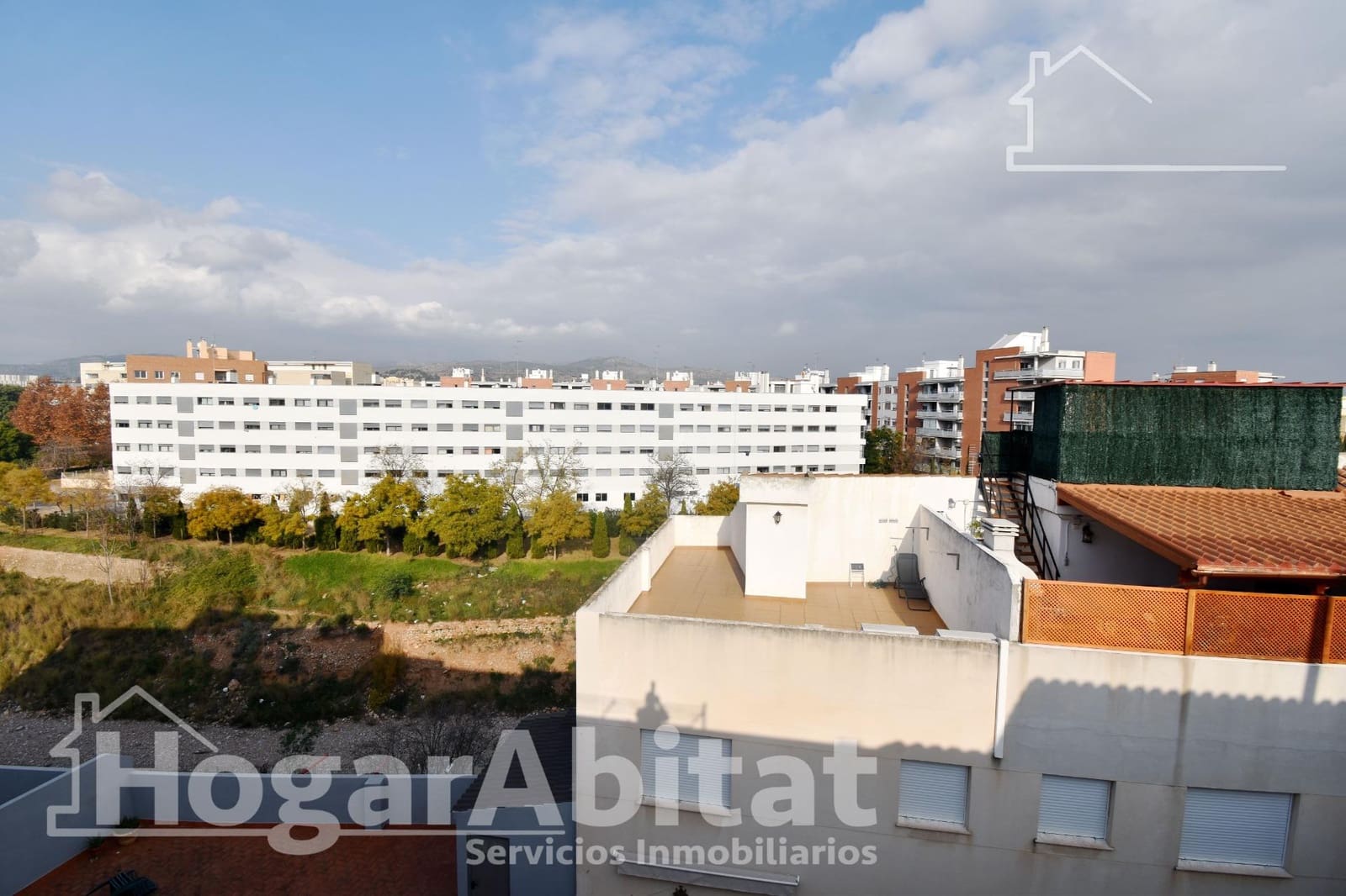 Ático de 3 habitaciones en Castelló de la Plana en venta con garaje - 250.000 € (Ref: 9465831)