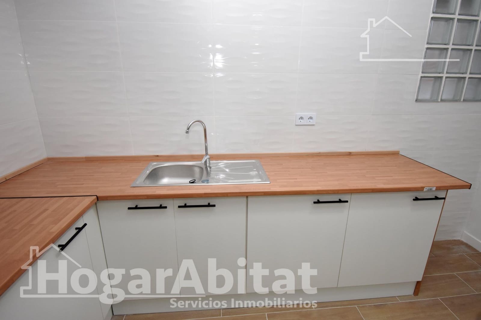 2 Zimmer Wohnung zu verkaufen in Algemesi - 130.000 € (Ref: 9465834)