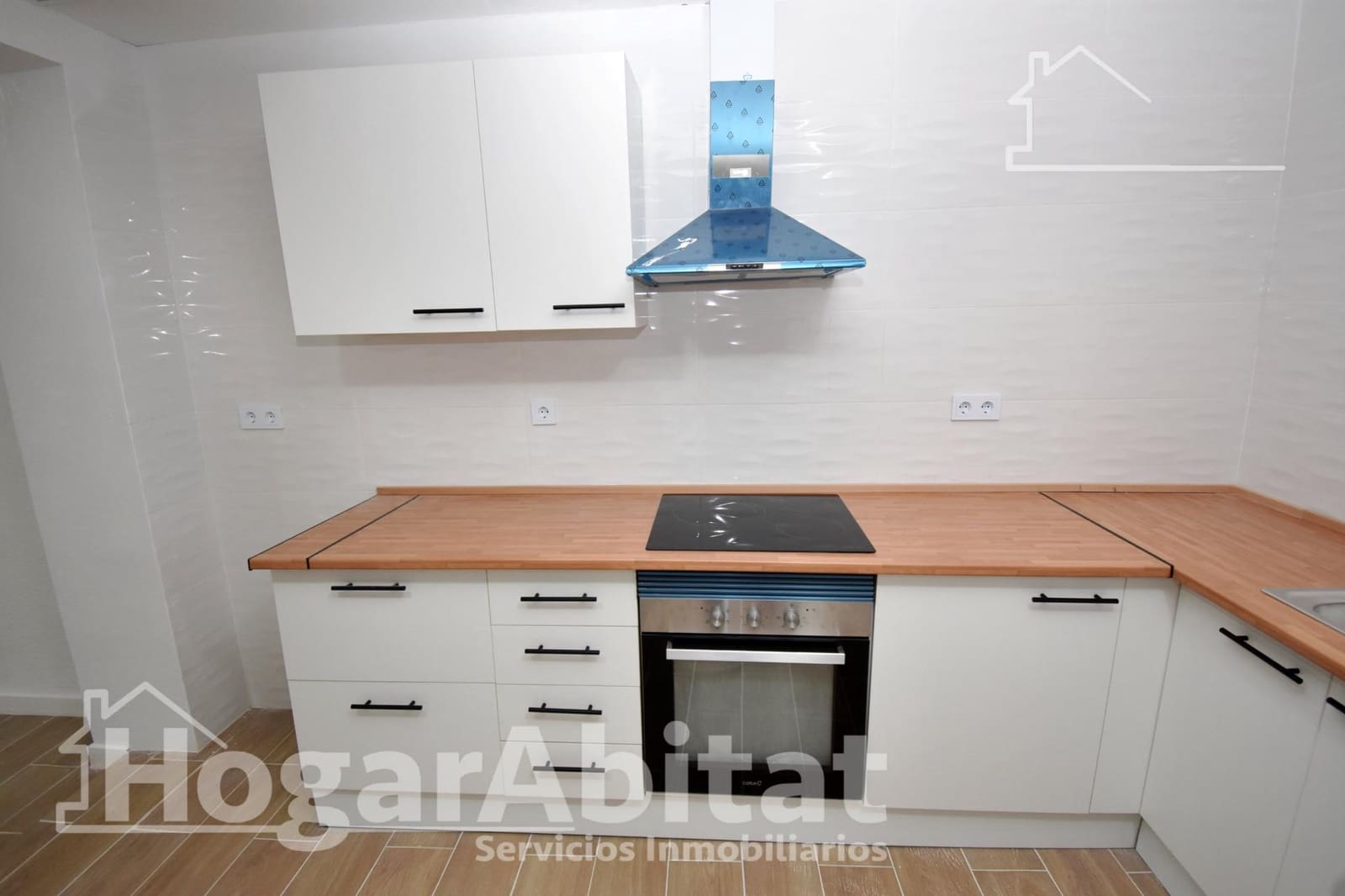 2 Zimmer Wohnung zu verkaufen in Algemesi - 130.000 € (Ref: 9465834)