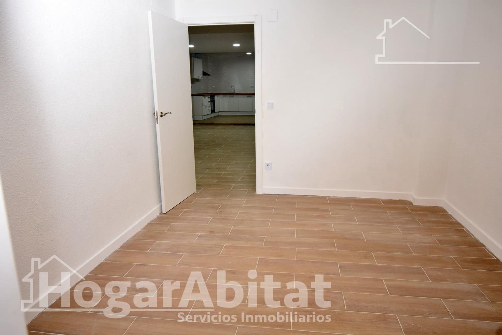 2 Zimmer Wohnung zu verkaufen in Algemesi - 130.000 € (Ref: 9465834)
