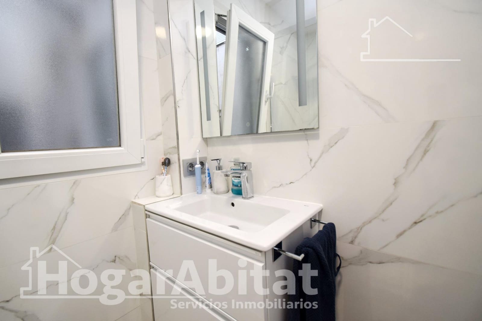 Piso de 3 habitaciones en Paterna en venta - 199.000 € (Ref: 9465835)