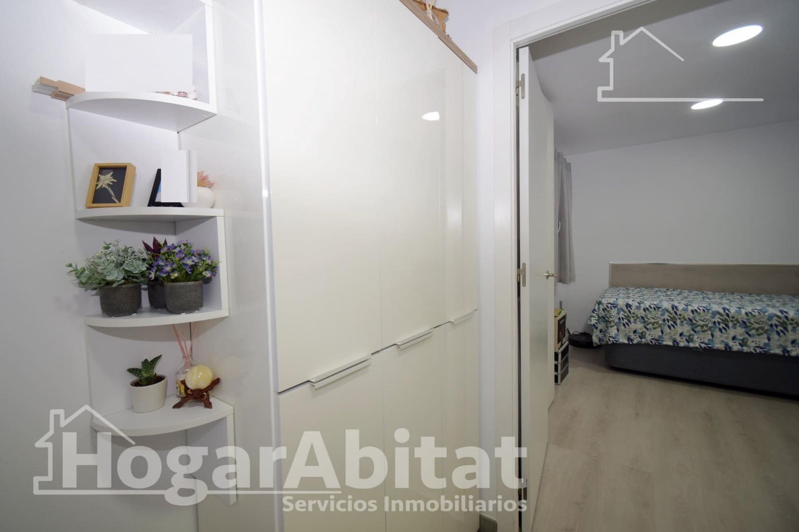 Piso de 3 habitaciones en Paterna en venta - 199.000 € (Ref: 9465835)