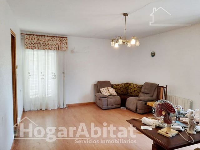 Casa de 5 habitaciones en Villena en venta con garaje - 160.000 € (Ref: 9465838)