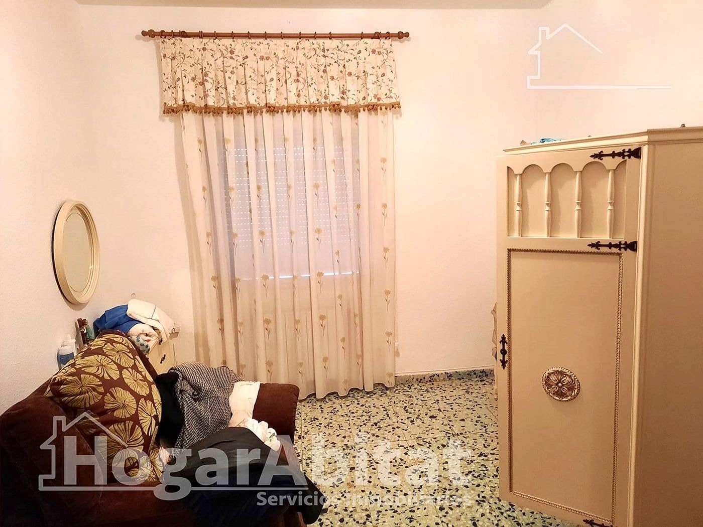 Casa de 5 habitaciones en Villena en venta con garaje - 160.000 € (Ref: 9465838)