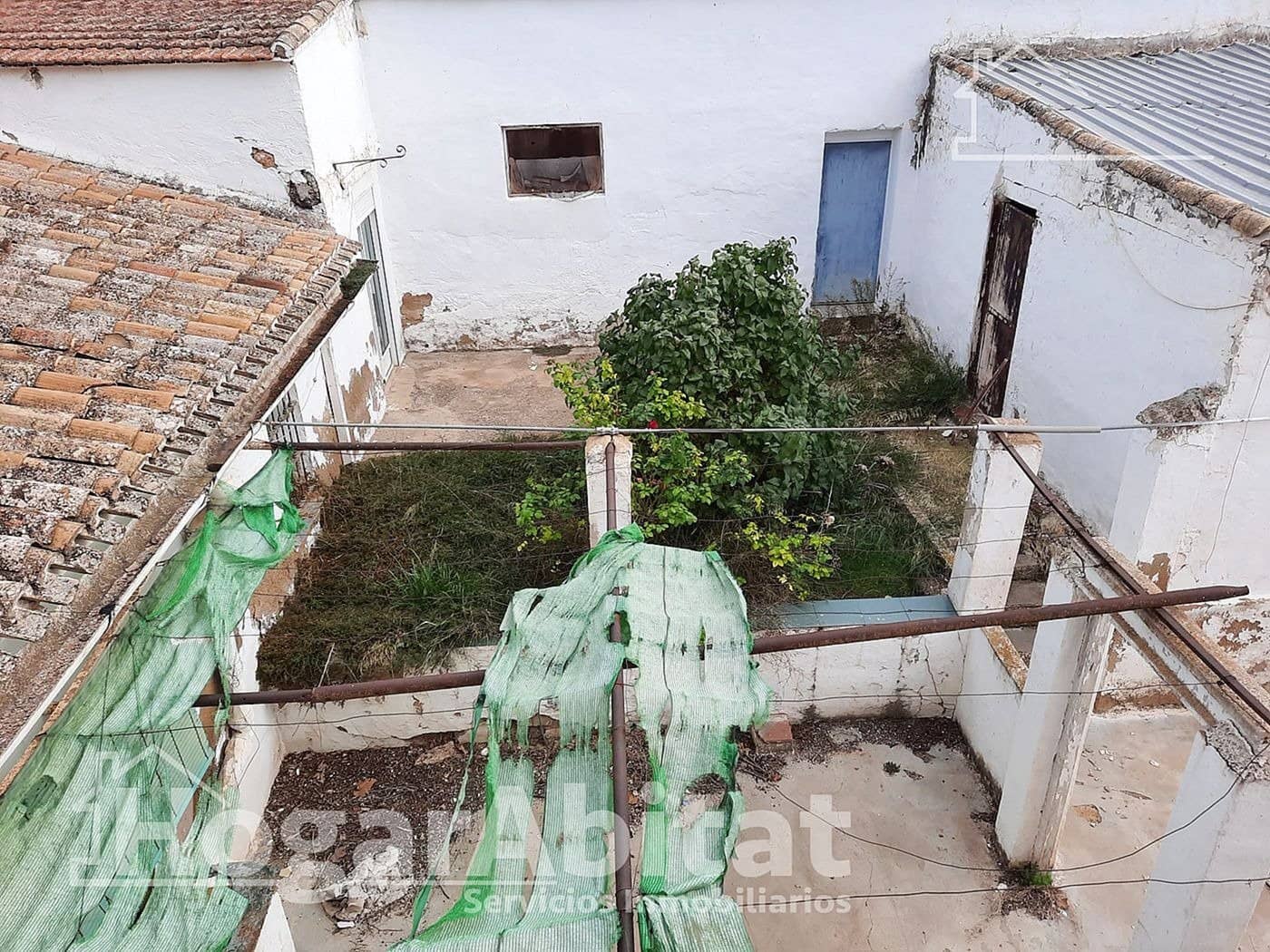 Casa de 5 habitaciones en Villena en venta con garaje - 160.000 € (Ref: 9465838)