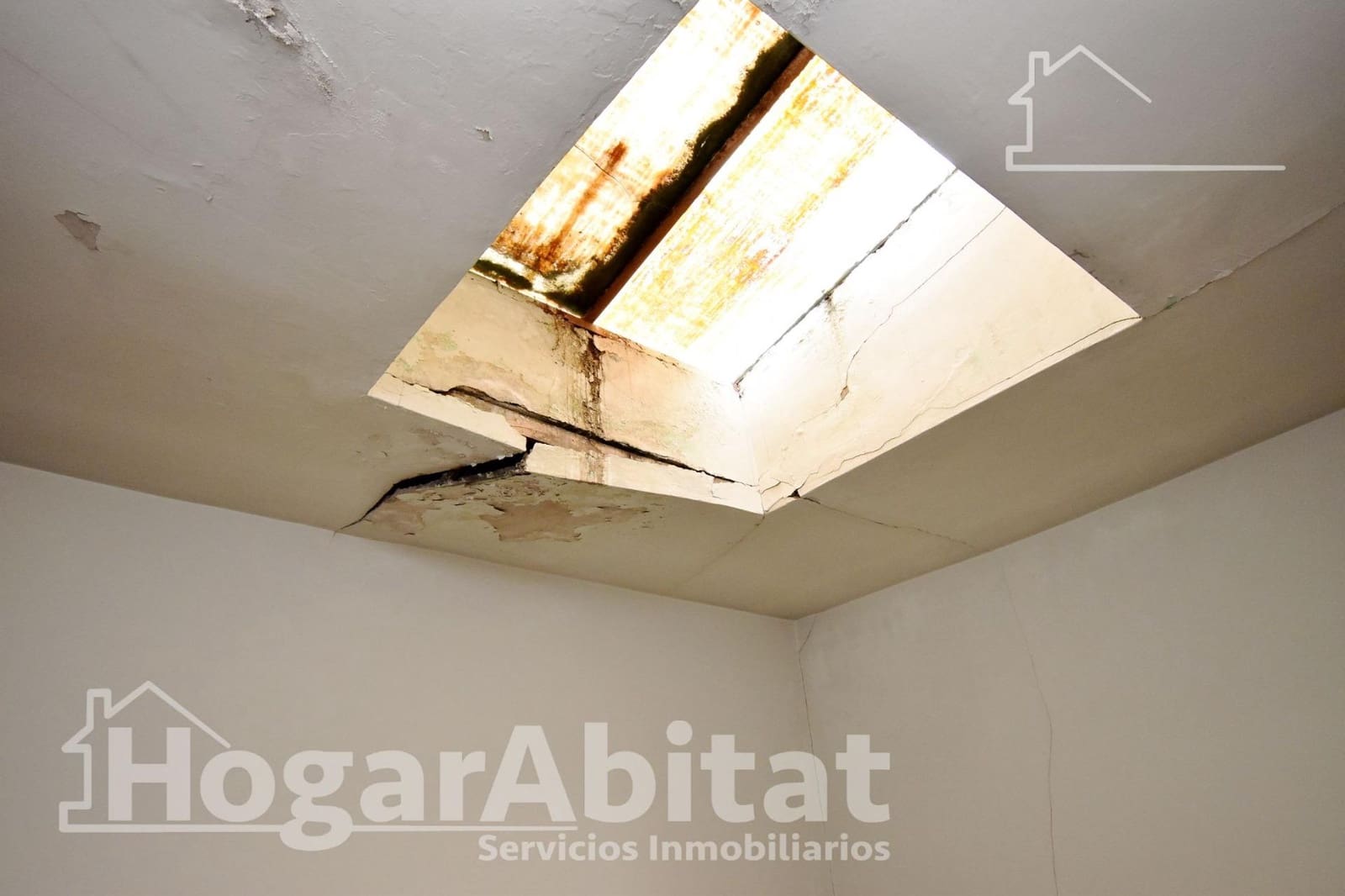 7 soverom Hus til salgs i Castello de la Plana - € 150 000 (Ref: 9465839)