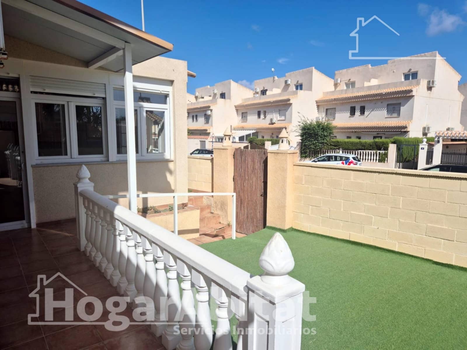 3 camera da letto Villetta a Schiera in vendita in Playa Flamenca con garage - 239.000 € (Rif: 9468633)