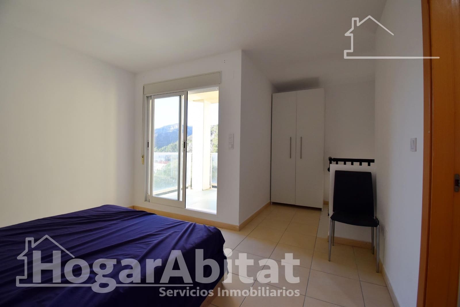 Chalet de 3 habitaciones en Almiserat / Almiserà en venta con piscina garaje - 170.000 € (Ref: 9468634)