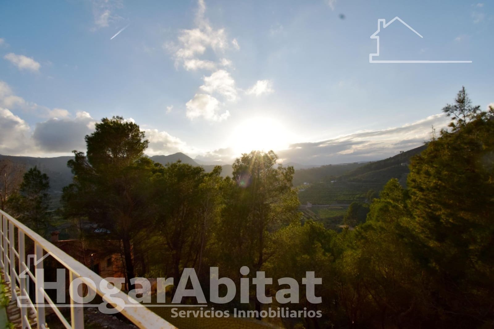 Chalet de 3 habitaciones en Almiserat / Almiserà en venta con piscina garaje - 170.000 € (Ref: 9468634)