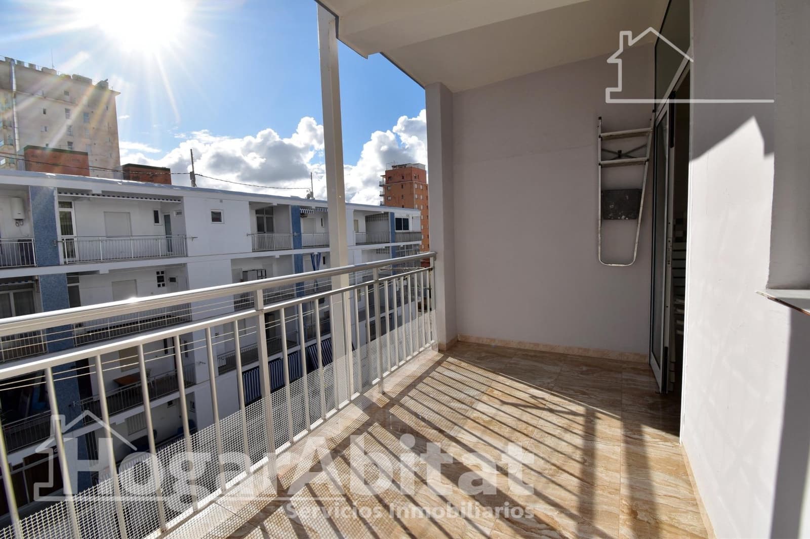 3 makuuhuone Asunto myytävänä paikassa Gandia - 189 000 € (Ref: 9468636)