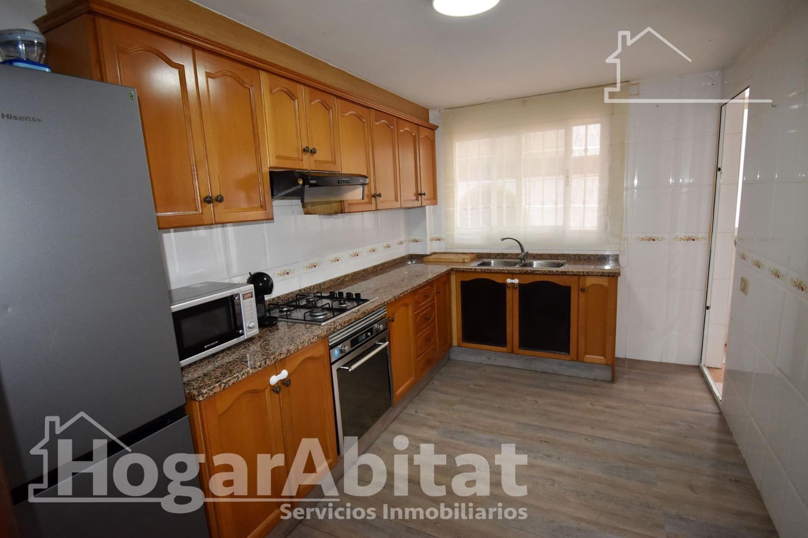 3 bedroom Flat for sale in Burriana / Borriana with garage - € 149,000 (Ref: 9468640)