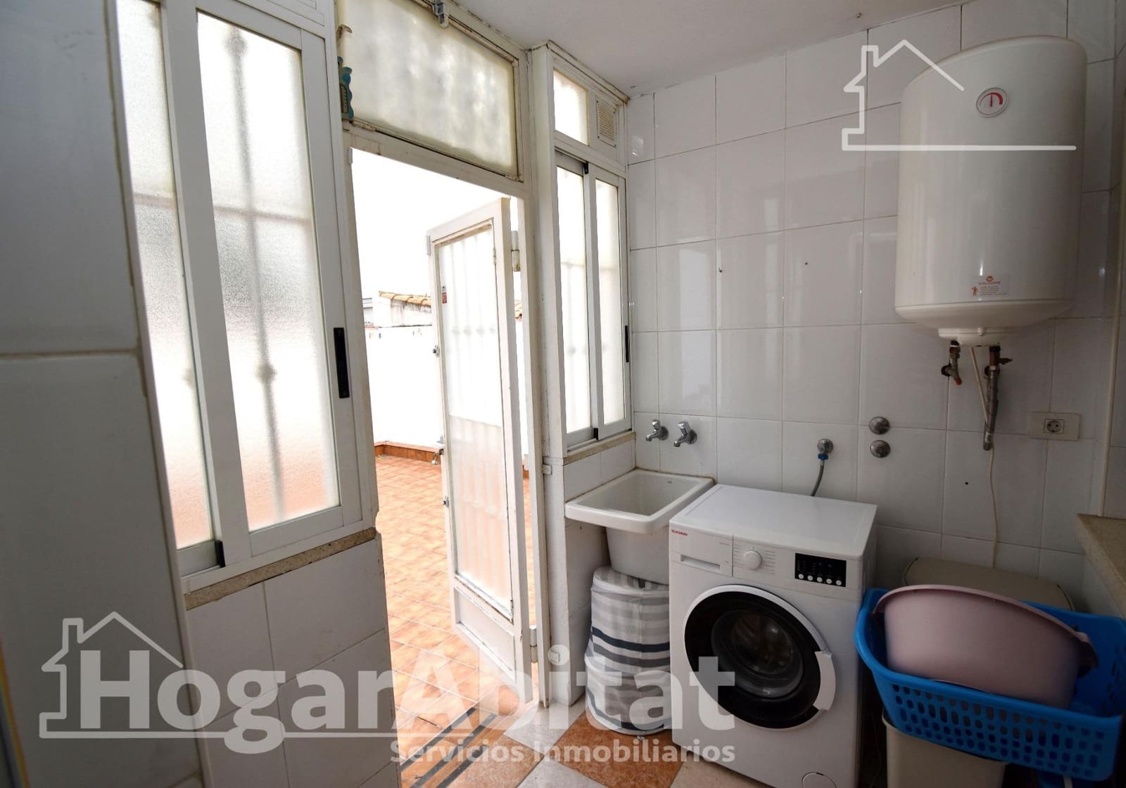 3 bedroom Flat for sale in Burriana / Borriana with garage - € 149,000 (Ref: 9468640)