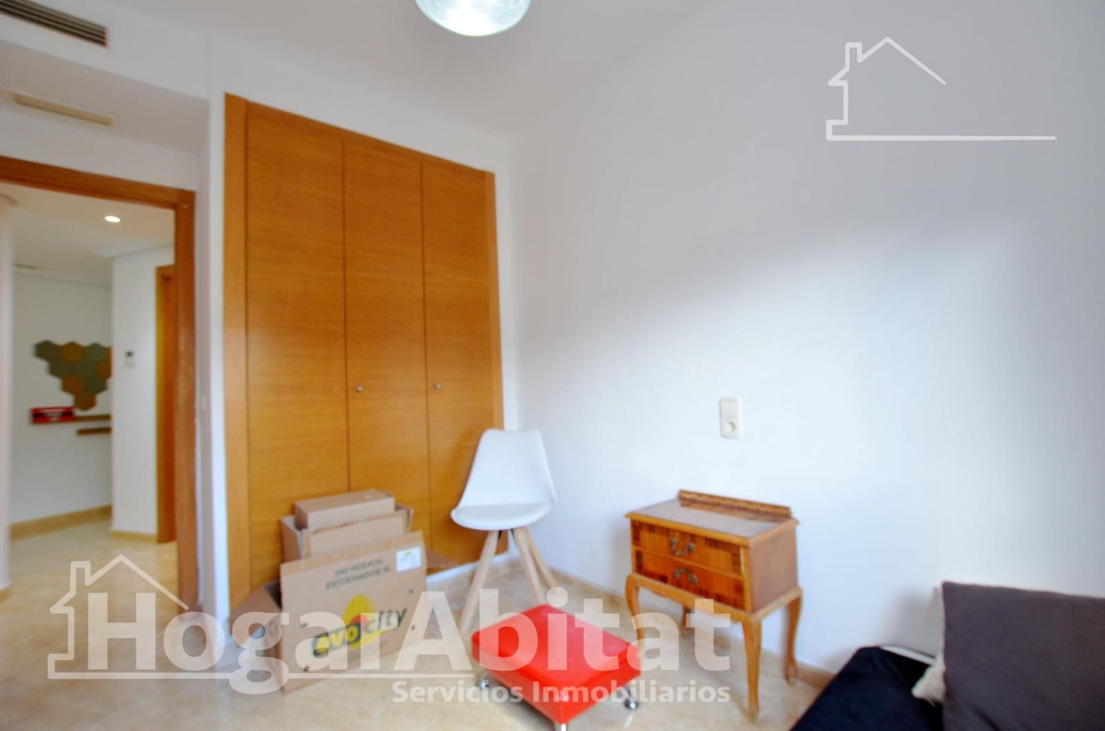 2 slaapkamer Flat te koop in Simat de la Valldigna met zwembad - € 98.000 (Ref: 9468642)