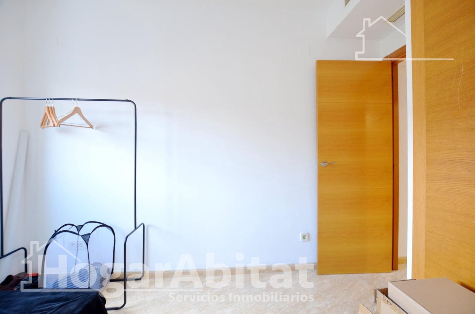 2 slaapkamer Flat te koop in Simat de la Valldigna met zwembad - € 98.000 (Ref: 9468642)