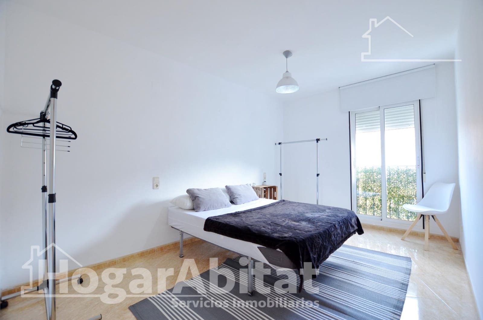 2 slaapkamer Flat te koop in Simat de la Valldigna met zwembad - € 98.000 (Ref: 9468642)