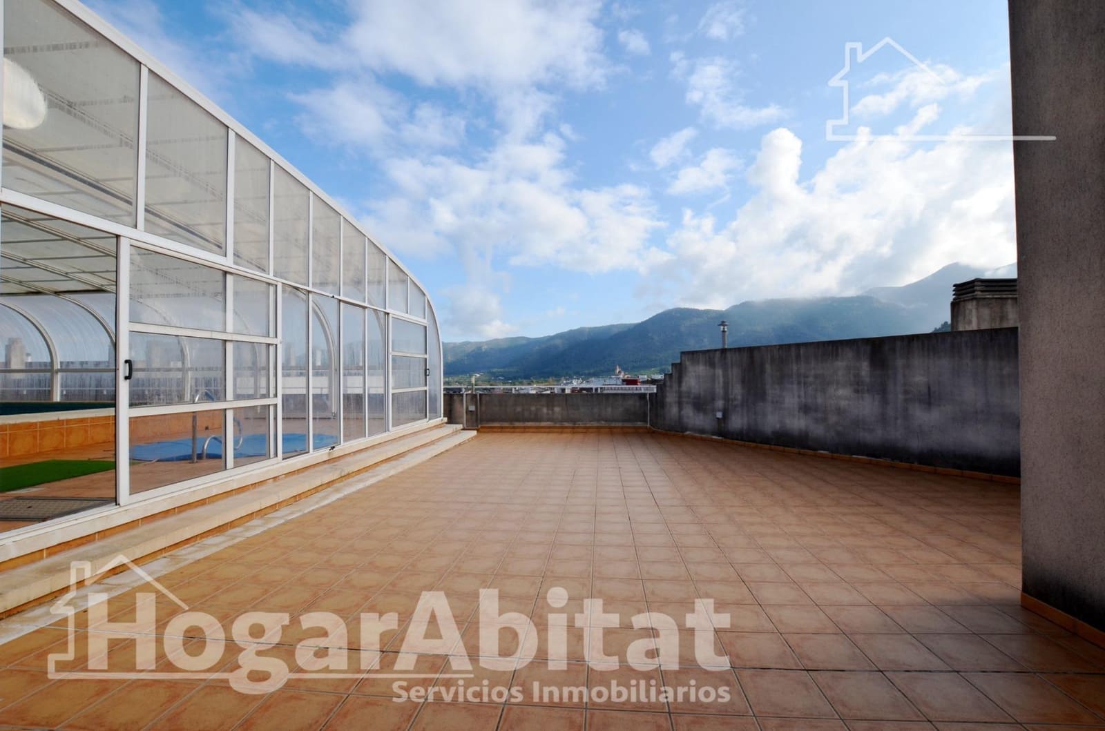 2 slaapkamer Flat te koop in Simat de la Valldigna met zwembad - € 98.000 (Ref: 9468642)