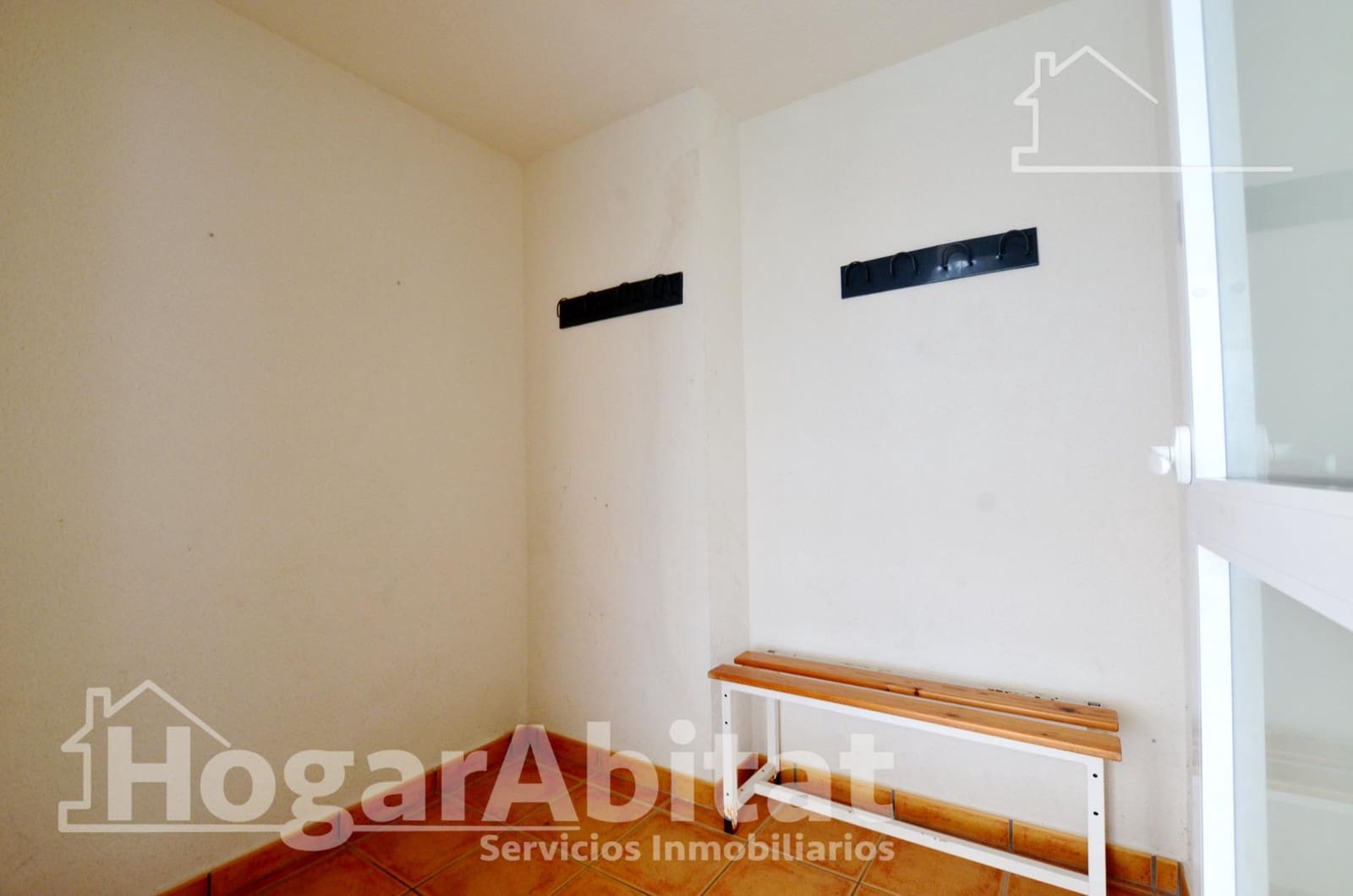 2 slaapkamer Flat te koop in Simat de la Valldigna met zwembad - € 98.000 (Ref: 9468642)