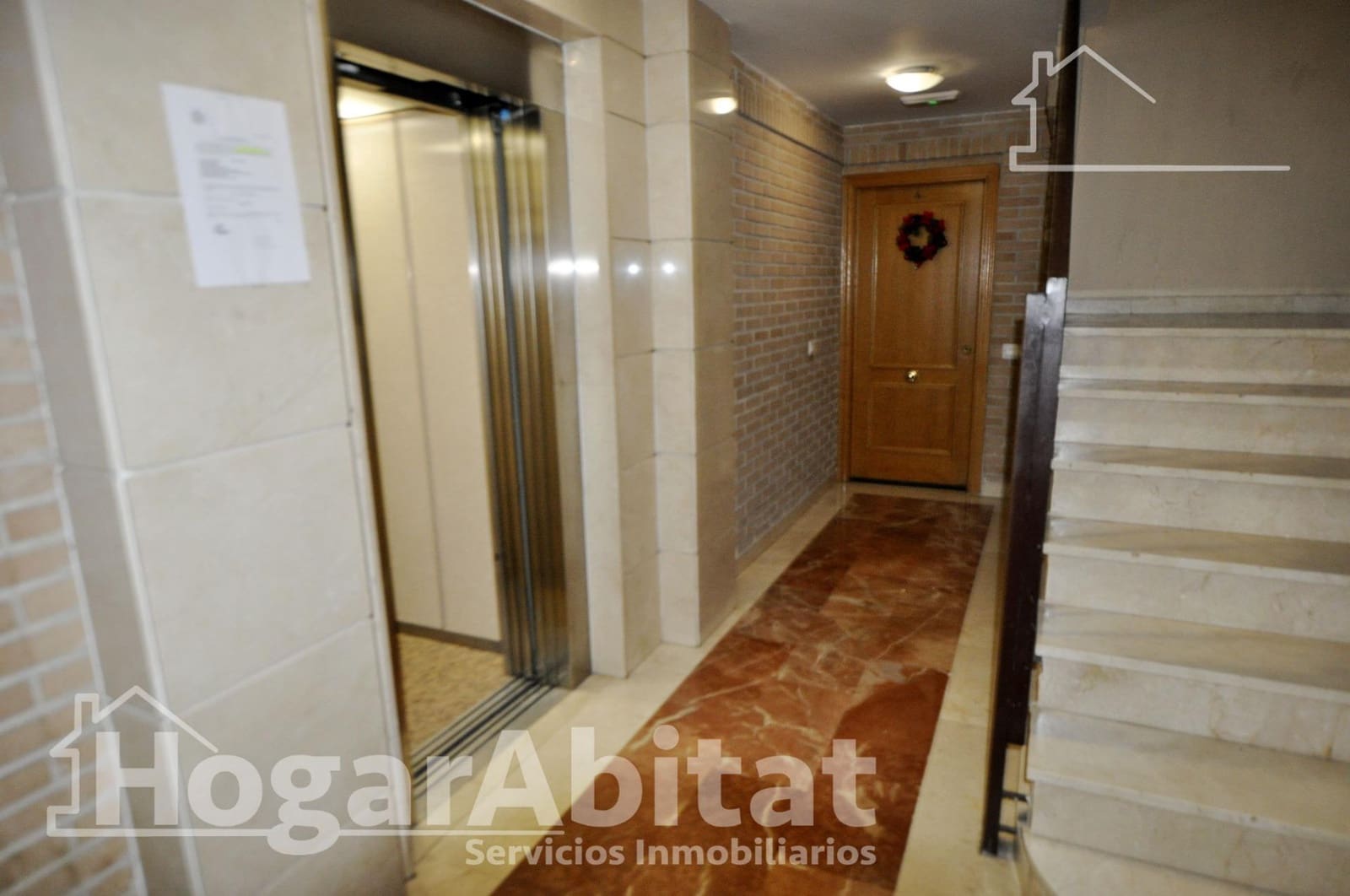 3 slaapkamer Flat te koop in Aldaia met garage - € 209.000 (Ref: 9468649)