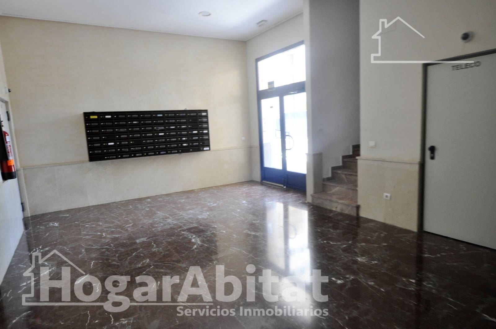 2 soveværelse Lejlighed til salg i Valencia by med swimmingpool garage - € 246.000 (Ref: 9468656)