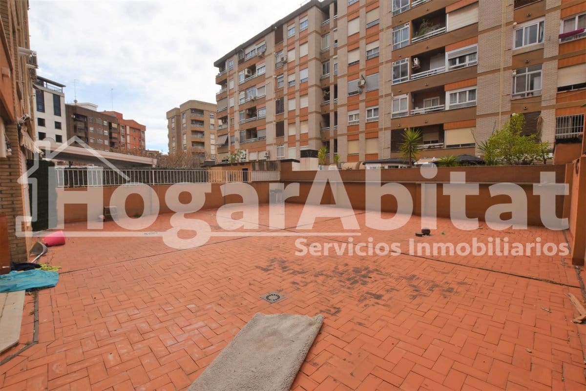 4 Zimmer Wohnung zu verkaufen in Valencia Stadt mit Garage - 512.000 € (Ref: 9468657)