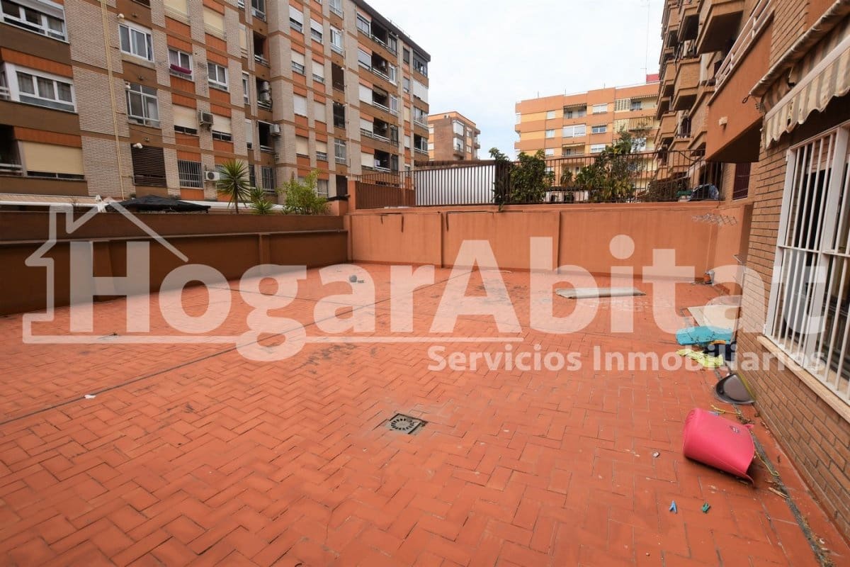 4 Zimmer Wohnung zu verkaufen in Valencia Stadt mit Garage - 512.000 € (Ref: 9468657)