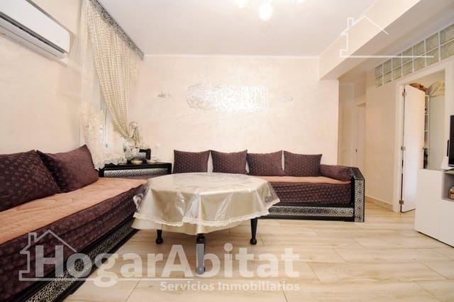 3 makuuhuone Asunto myytävänä paikassa Castelló de la Plana - 99 500 € (Ref: 9468658)