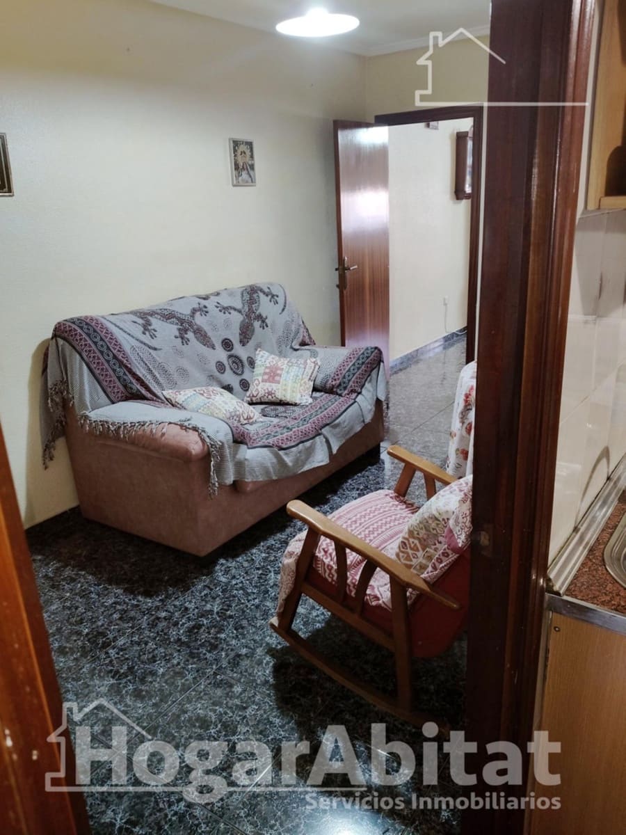 3 makuuhuone Omakotitalo myytävänä paikassa Jacarilla mukana 
autotalli - 134 900 € (Ref: 9468952)