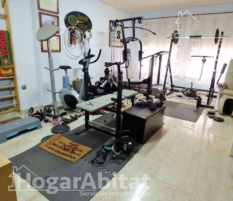 4 bedroom Townhouse for sale in Crevillente / Crevillent with garage - € 490,000 (Ref: 9468953)