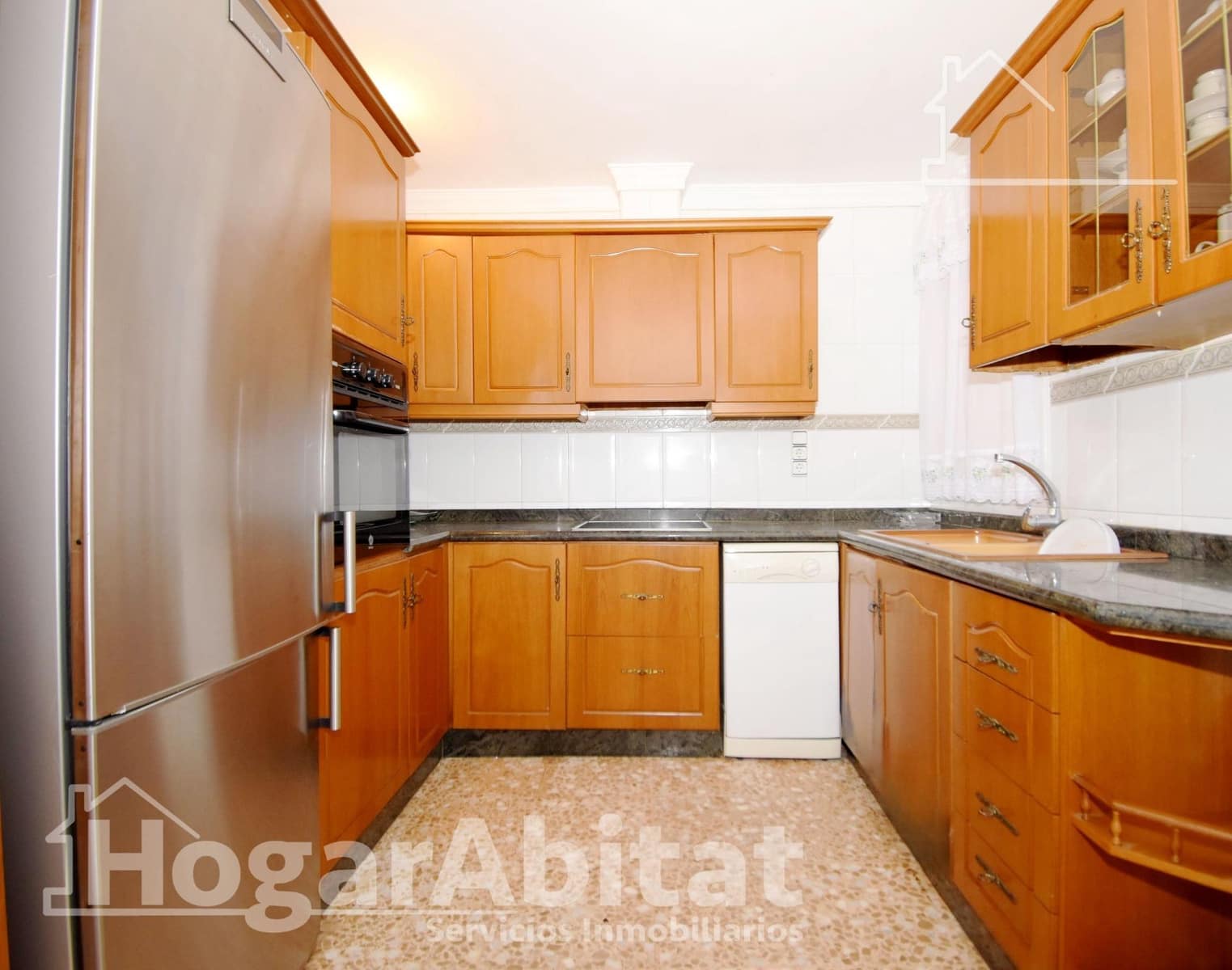 5 quarto Casa em Banda para venda em Pego com garagem - 137 000 € (Ref: 9468956)