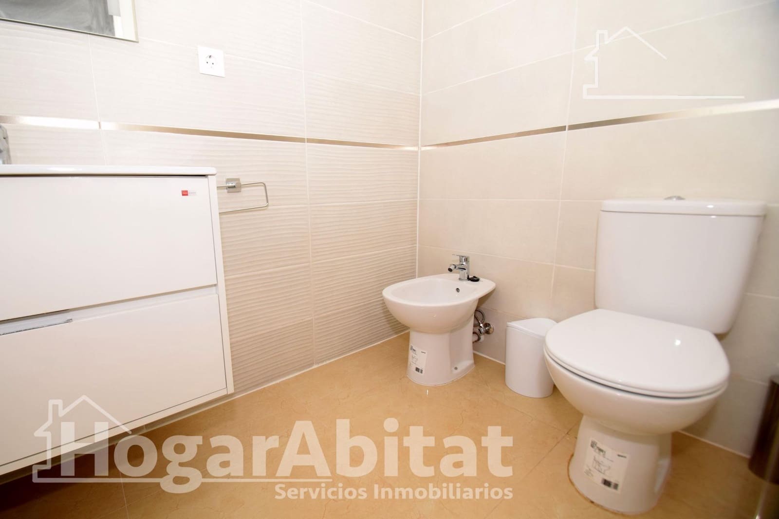 2 bedroom Flat for sale in Oropesa  with pool garage - € 215,900 (Ref: 9470428)
