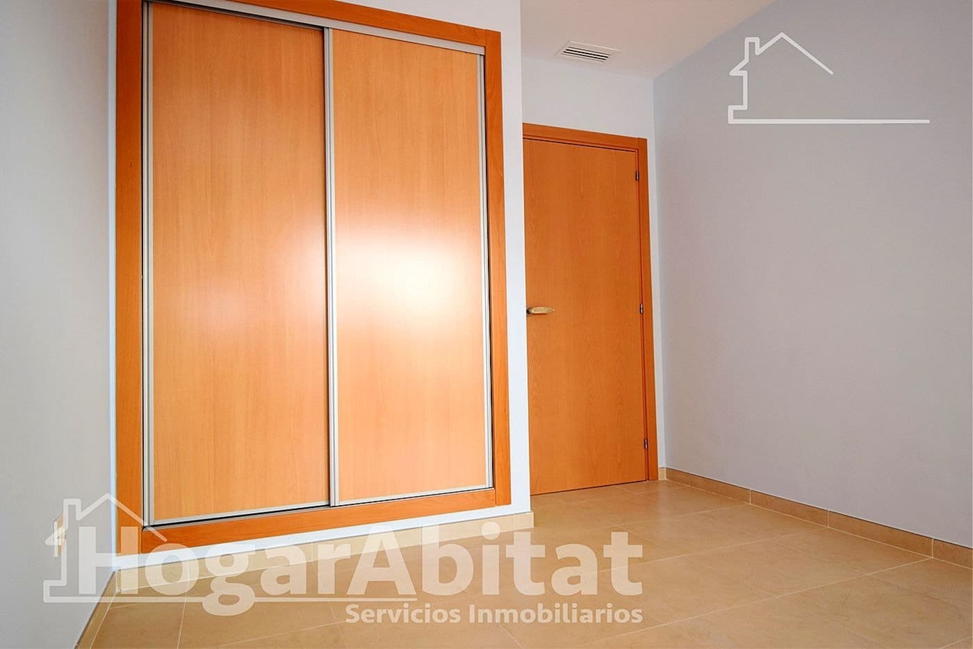 Piso de 3 habitaciones en Oropesa  en venta con piscina garaje - 250.000 € (Ref: 9470430)