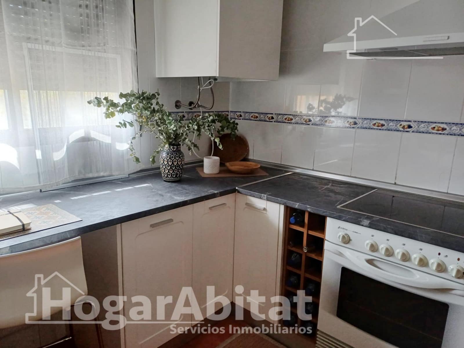 Chalet de 3 habitaciones en Borriol en venta con garaje - 370.000 € (Ref: 9470435)